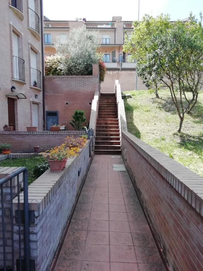 Apartamento Casa Arcobaleno Siena Exterior foto