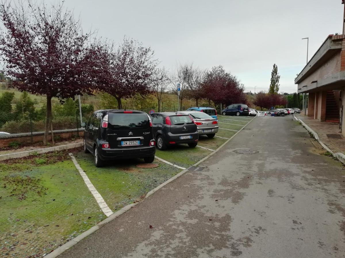Apartamento Casa Arcobaleno Siena Exterior foto