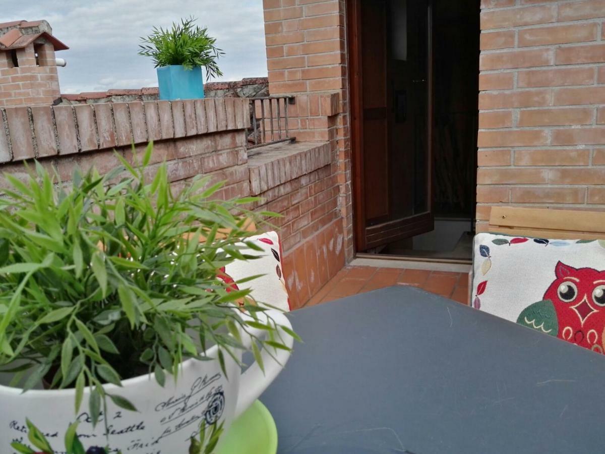 Apartamento Casa Arcobaleno Siena Exterior foto