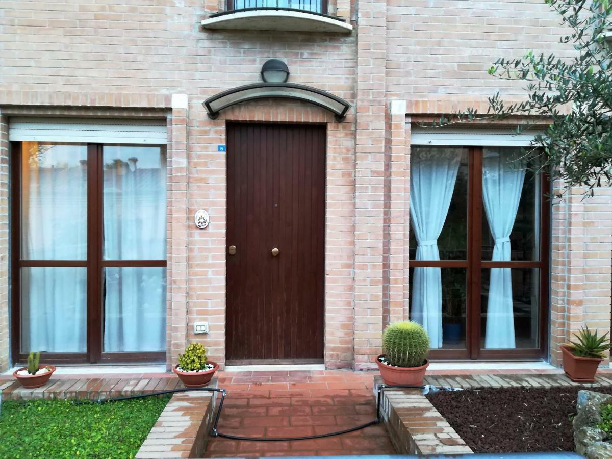 Apartamento Casa Arcobaleno Siena Exterior foto